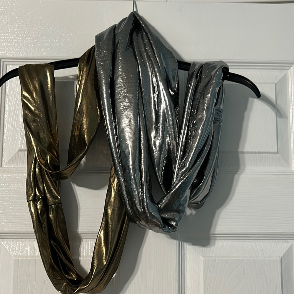 Infinity scarves!